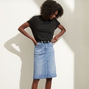NWT, Banana Republic Patch Pocket Denim Skirt, Size 14